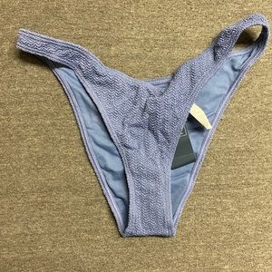 BWT! Abercrombie & fitch bikini bottoms. Super cute color just wasn’t my size!